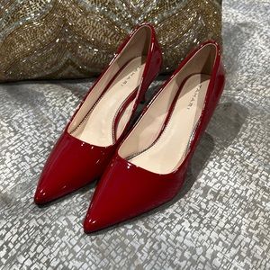 Tahari Patent Red Pointy Kitten Heels NWOT